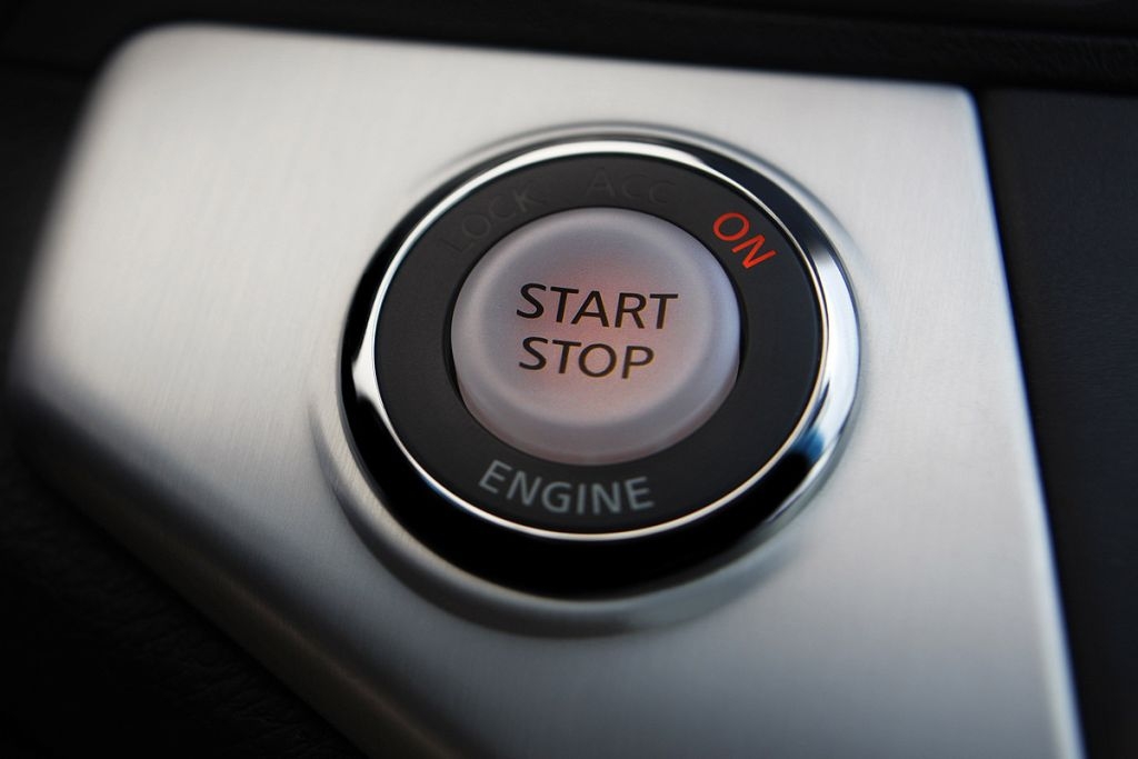 Кнопка старт-стоп с блоком управления (с иммобилайзером, START / STOP)
